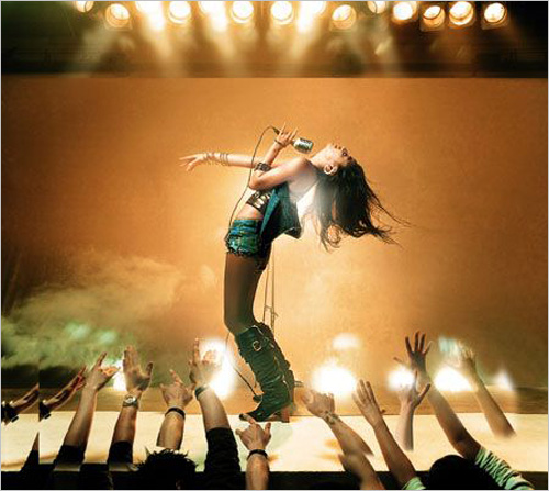 Jeon Ji-hyun as rock chick Jeon Ji-hyun as rock chick