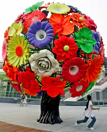 Flower Tree, Singapore, by Choi Jeong-hwa