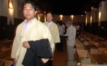 The well-dying craze has become an integral part of training at Samsung, which has built its own fake funeral centre