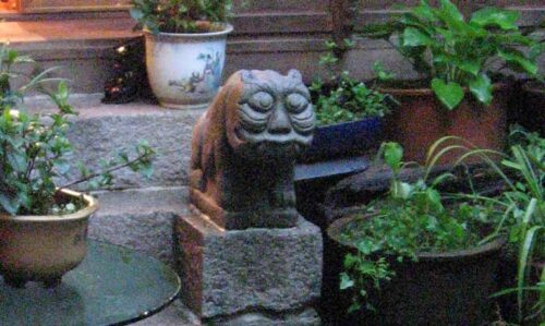 In the courtyard of the Kilburn Art Space