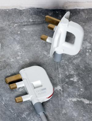 pg-6-plugs_236575t Streamlining UK's 3-pin sockets