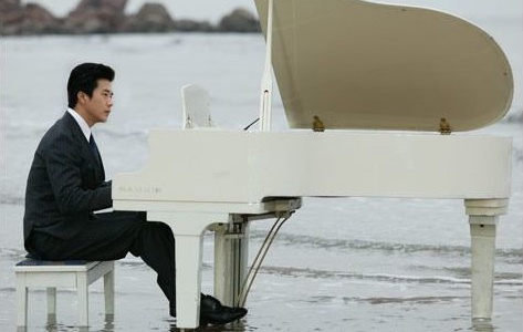 Who put that piano there?