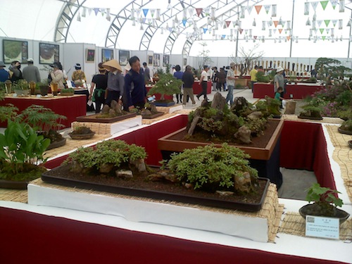 Exhibition tent