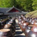 Thumbnail for post: 2010 Travel Diary #30: Daewonsa – early morning prayers and sutra painting
