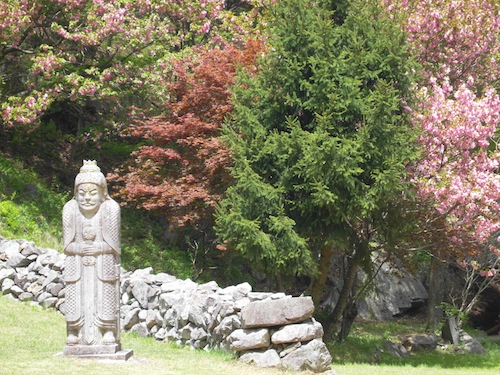 Statue in front of King Guhyeong's tomb