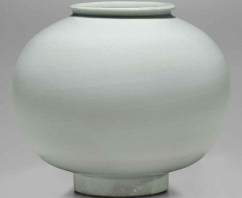Moon jar Moon jar
