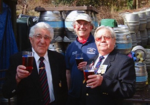 Toasting the launch of Glorious Gloster Ale Toasting the launch of Glorious Gloster Ale