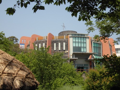 Seogwipo's Lee Jung-seob museum
