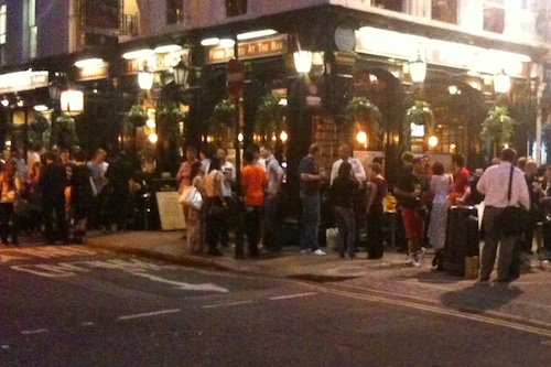 A pub near the British Museum on a warm September evening