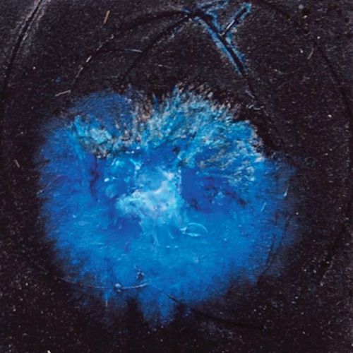Francesca Cho: Blue Heart (2008). Oil on canvas, 15 x 15cm