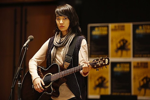 Ahn So-yeon, played by Younha Ahn So-yeon, played by Younha