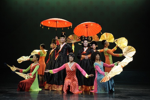The most widely used press photo of the Princess Bari production, showing the opulent design. Photo by Youngmo Choi