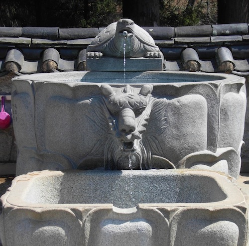 A drinking fountain at Yonghwasa