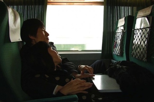 Young-chan and Soon-ho chat silently together Young-chan and Soon-ho chat silently together