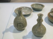 Goryeo dynasty oil jars and powder cases