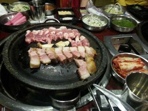 Who can resist Samgyeopsal? Inside a restaurant somewhere in Daehakro