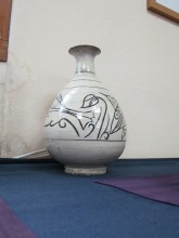 A buncheong vase by Min Young-ki