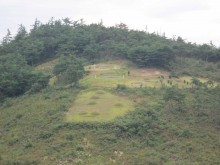 Some of the many burial mounds in the hills surrounding Unjusa