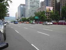 The Sajik Daeje procession walks up Sejong Daero to towards Gwanghwamun