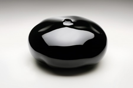 Chung Hae-cho: Black Luster