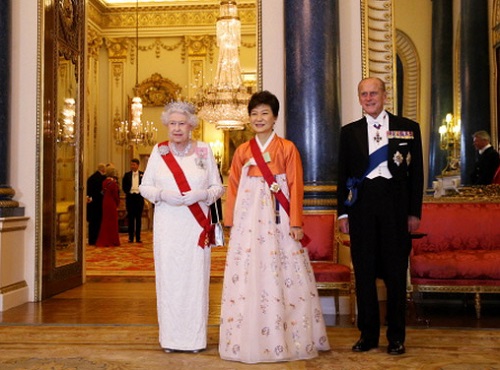 Featured image for post: President Park’s busy couple of days in London