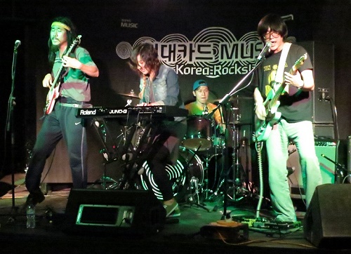 Goonamguayeoridingstella at the Tunbridge Wells Forum on 24 April 2013