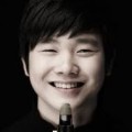 Thumbnail for post: Han Kim plays the Mozart Clarinet Concerto