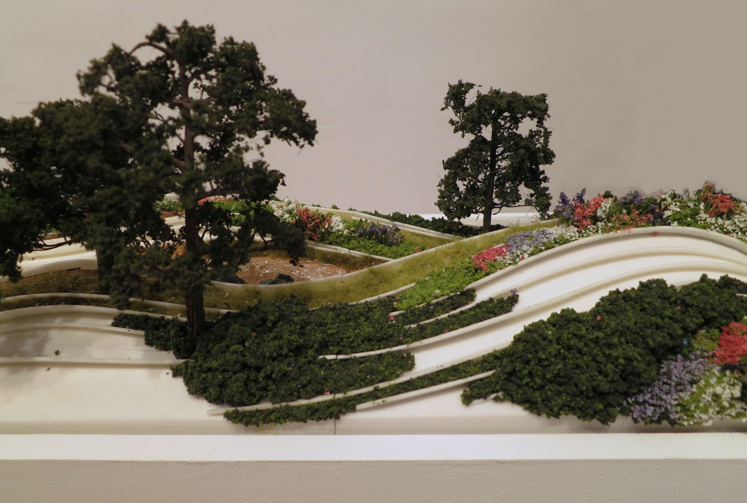 Hwang Jihae: miNiATURE garden design using 3D printer