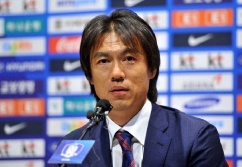 The legendary manager, Hong Myung-bo