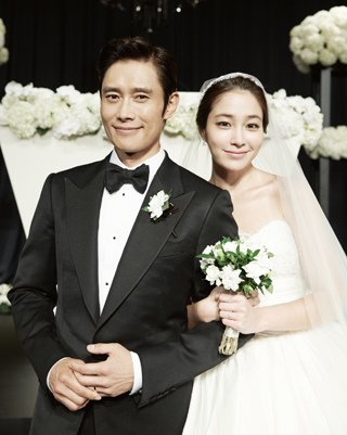 Lee Byung-hun and Lee Min-jung