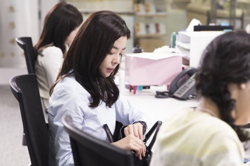 Kim Gyu-ri as Choo Eunjoo