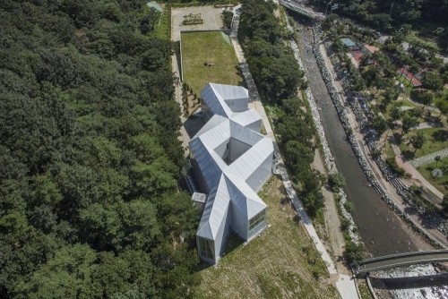 Chae-Pereira Architects: Chan Ucchin Museum. Photo: Wansoon Park