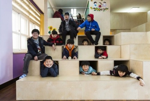 IAEO Archtecten: Unsan Elementary School, Seosan, Chungcheongnamdo. 2013  (Photo: Jeonghoon Park)