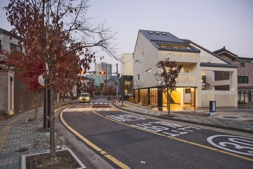 JYA Architeects: Dongtan House (Photo: Hyochel Hwang)
