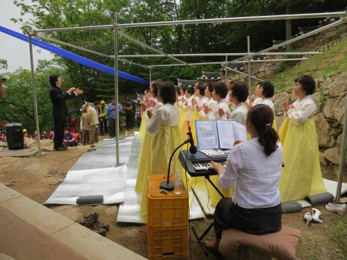 The choir assembled for the occasion