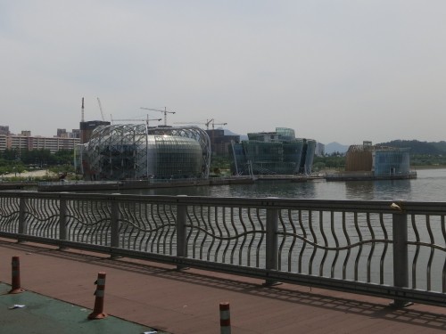 The Floating Islands