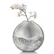 Kyosun Jung: Flower Vase (inspired by water lilies)