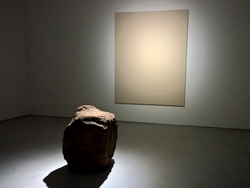 One of Lee Ufan's works installed for his Lisson Gallery exhibition