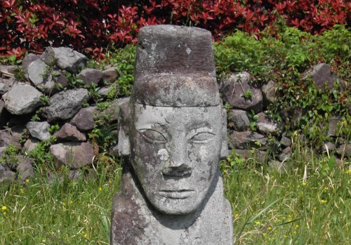 A dongjaseok at an exiled yangban's tomb in Jeju-do