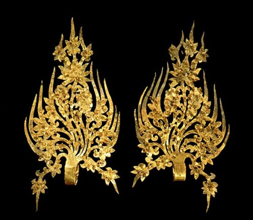 Gold Diadem Ornaments of King Muryeong