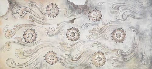 The painting of lotus flowers and clouds on the ceiling of the first tomb