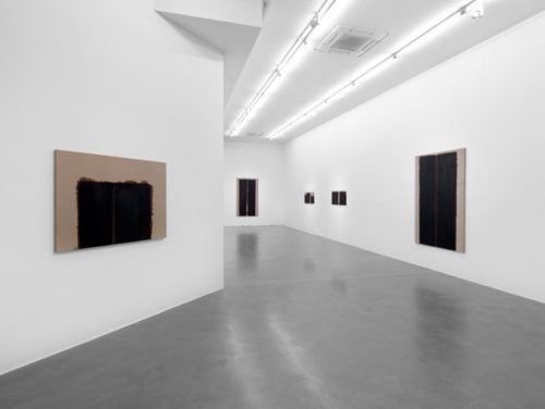 Installation view of Yun Hyong-keun at Simon Lee Gallery
