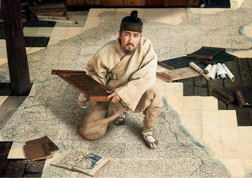 The Map against the World