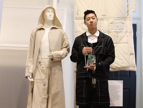 Younchan Chung of the-sirius with his International Fashion Showcase award