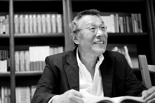 Hwang Sok-yong | AsiaHouse