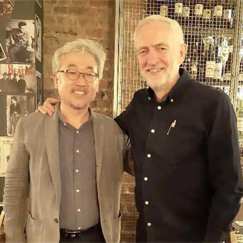 Daehoon Lee and Jeremy Corbyn