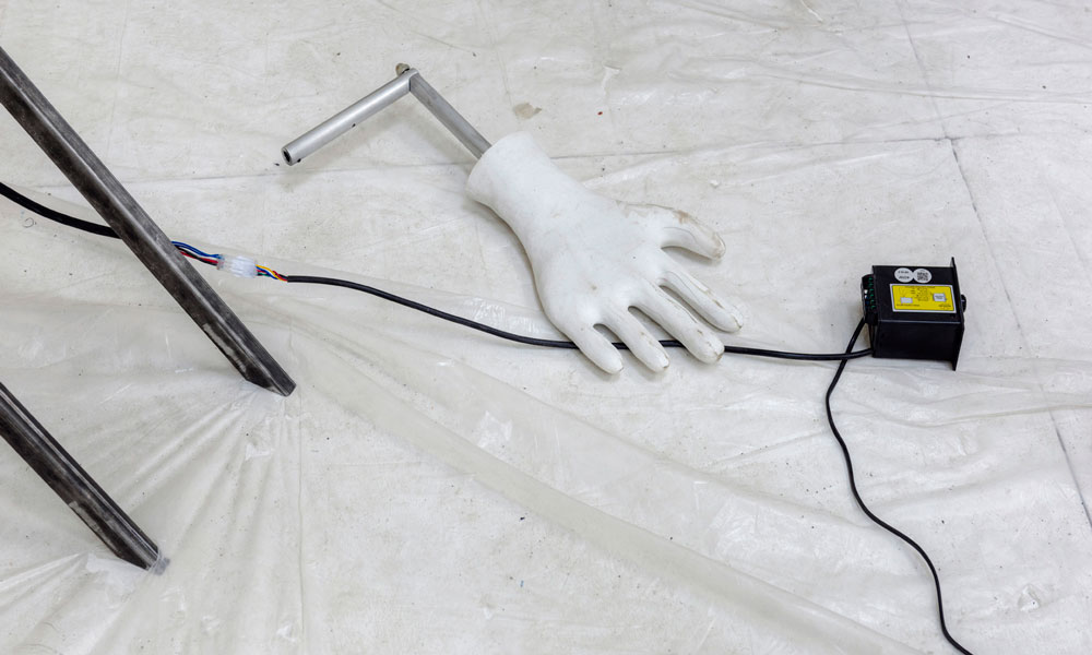 Shinuk Suh: Man(u)fractured