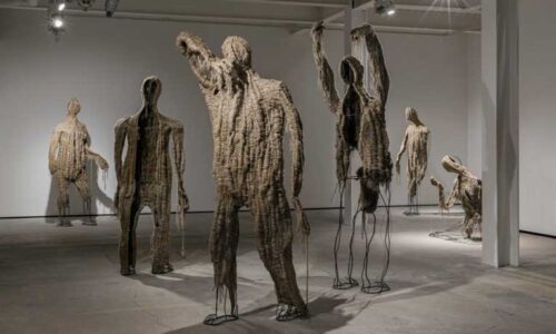 Ghost-like figures made of thread