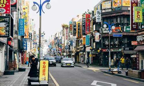 A busy street scene in Korea