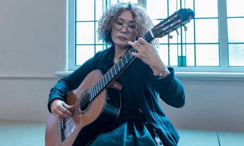 Guitarist Emily Yeyoung